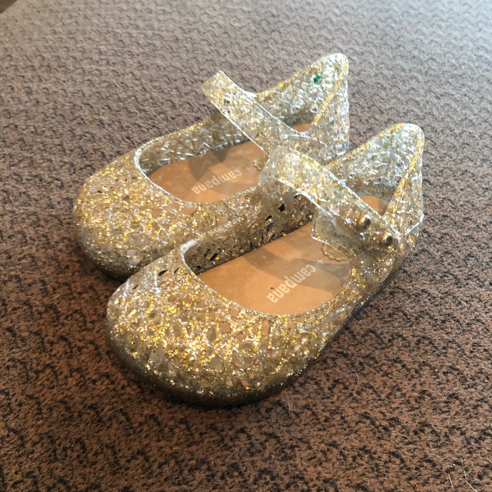 Toddler shoes